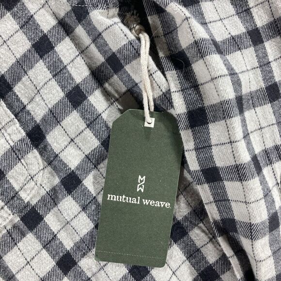 Mutual Weave Flannel Shirt Men's Size Large Ivory Check Plaid Long Sleeve Cotton - Picture 6 of 12